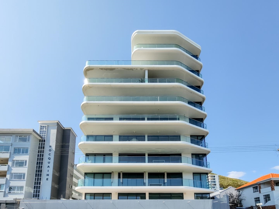 2 Bedroom Property for Sale in Sea Point Western Cape